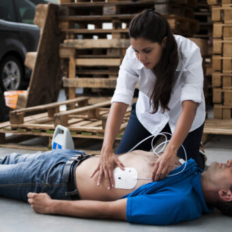 4 Hour – Level 2 Award in Basic Life Support and Safe Use of an AED